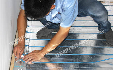 遼寧紫潤茗都別墅區(qū)家裝電地暖(圖6) 遼寧紫潤茗都別墅區(qū)家裝電地暖(圖6)