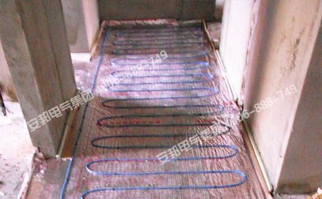 鳳凰苑小區(qū)發(fā)熱電纜(電地暖)(圖3) 鳳凰苑小區(qū)發(fā)熱電纜(電地暖)(圖3)
